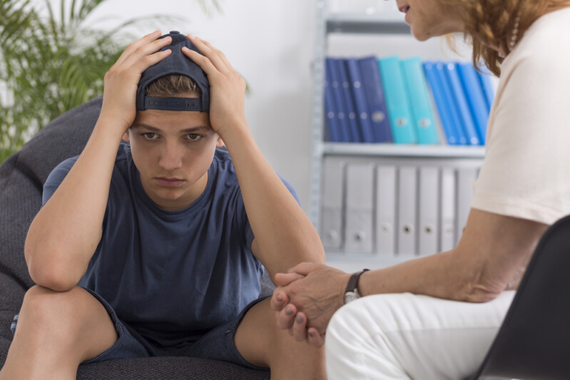 Подростковая депрессия: как помочь? Советы психолога