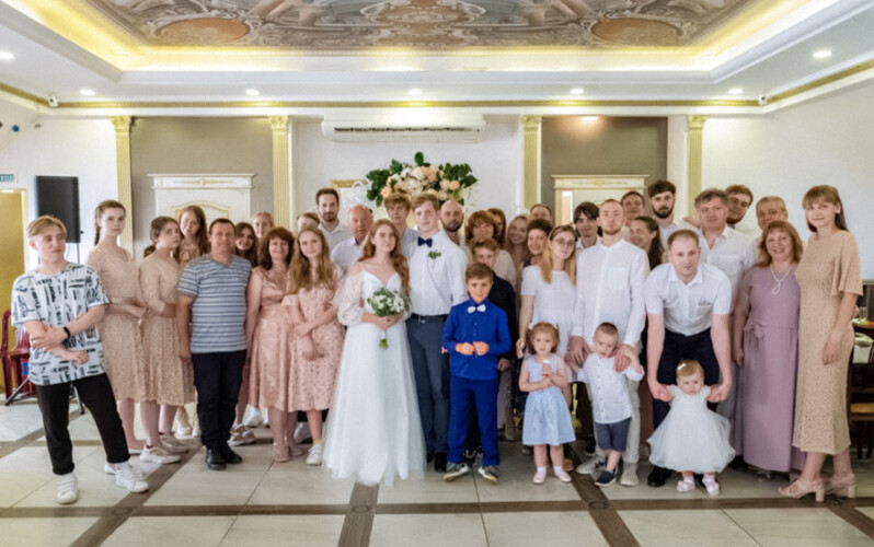 Пятнадцать детей и пятнадцать внуков: московская семья стала призером во всероссийском конкурсе «Семья года — 2021»