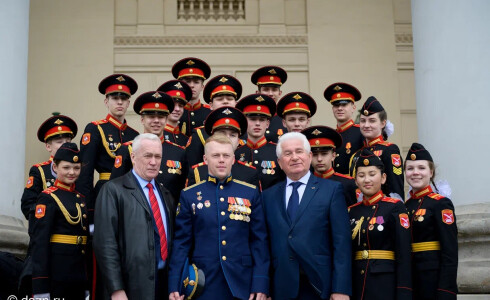 1 мая московские ветераны встретились в Большом театре
