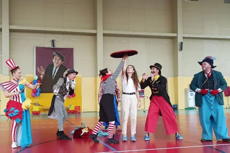 Дети-сироты стали участниками циркового фестиваля
