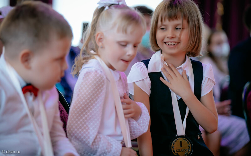 Две тысячи московских школьников с особенностями здоровья встретили День знаний в реабилитационно-образовательных центрах