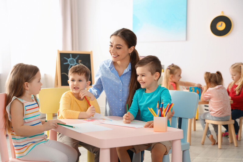 Как помочь ребенку в период адаптации к детскому саду: рекомендации родителям от московских психологов