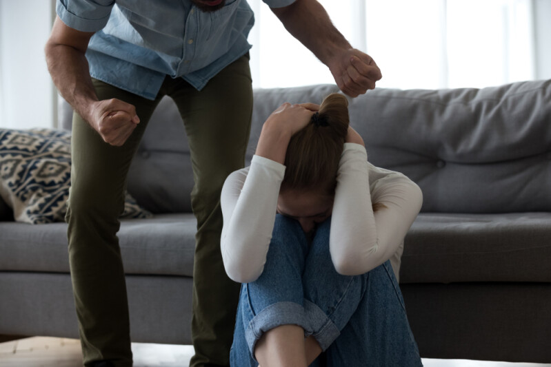 Как не стать жертвой домашнего насилия: советы специалистов