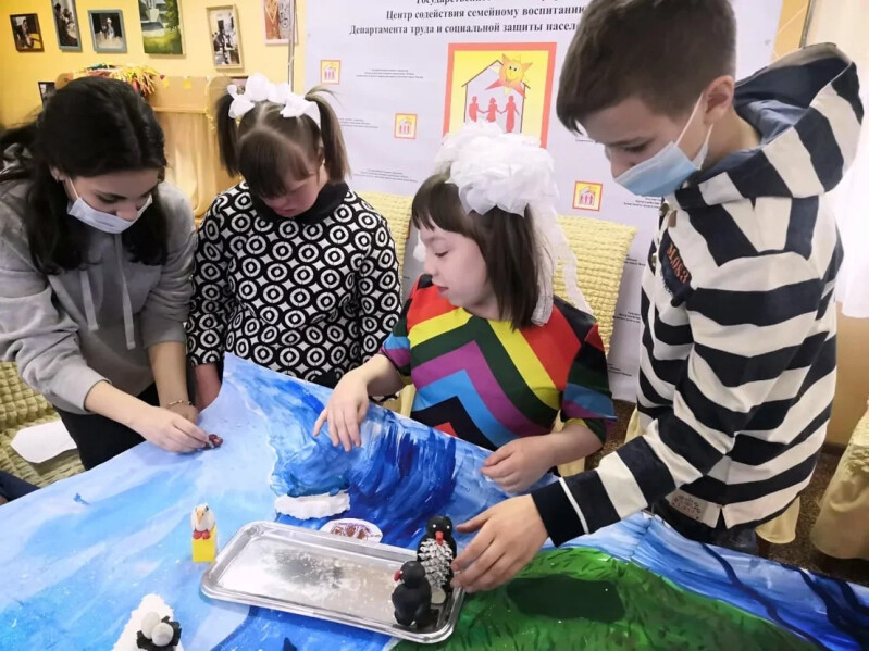 Кудо, марафоны и рисование в 3D-программах: как инклюзивные проекты помогают социализироваться особенным детям-сиротам