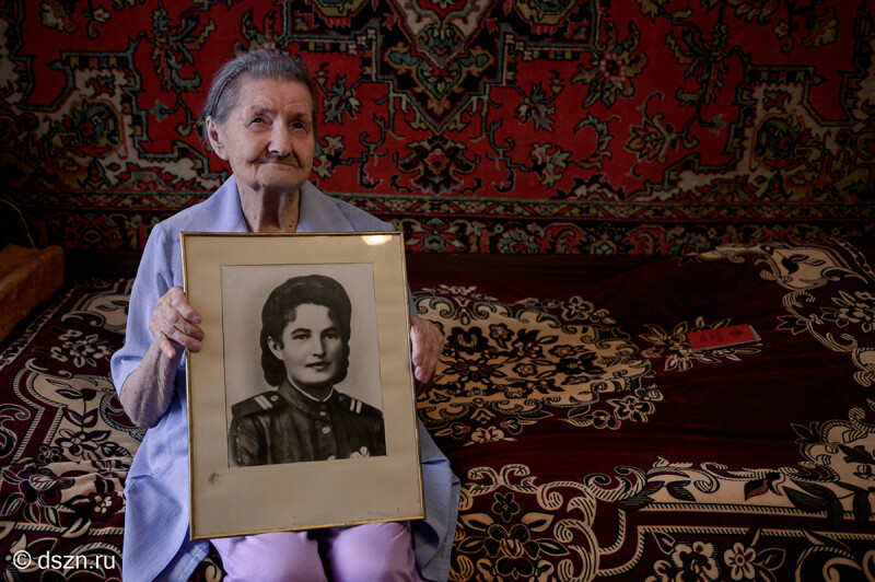 «Главное — любить жизнь и всех окружающих людей»: история 100-летней москвички, ветерана Великой Отечественной войны