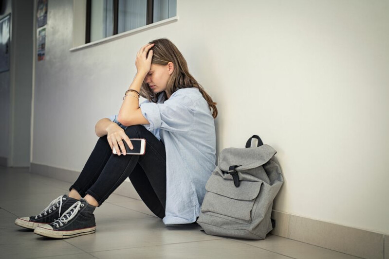 Что делать, если подросток стал свидетелем травли: мнение психолога