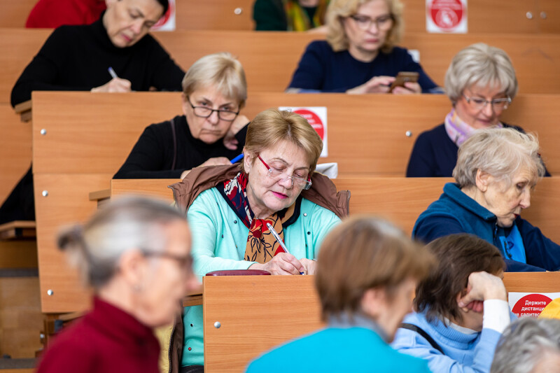 Москвичей старшего поколения приглашают на занятия по истории искусств в проекте «Московское долголетие»
