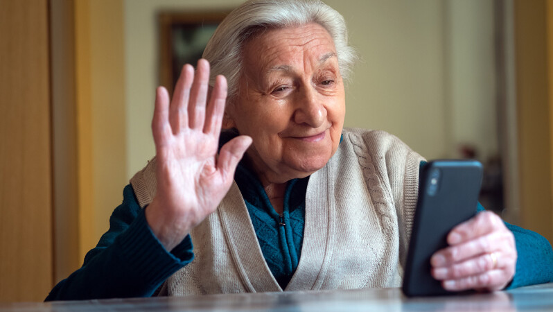 Волонтеры на связи: пенсионеры центра «Серебряный возраст» осваивают медиаволонтерство