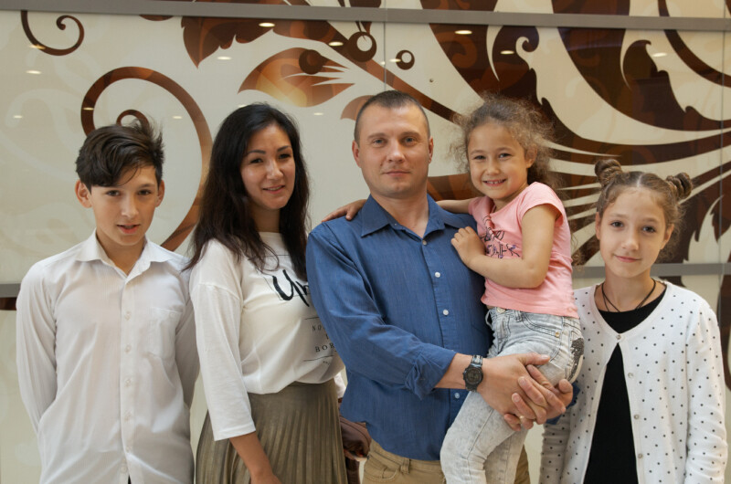 Многодетные семьи из Москвы приглашаются к участию в конкурсе «Семья года»
