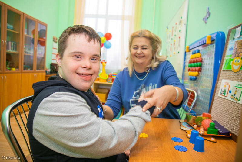 Центр «Маяк» празднует свое 70-летие: как живут и развиваются юные москвичи с инвалидностью