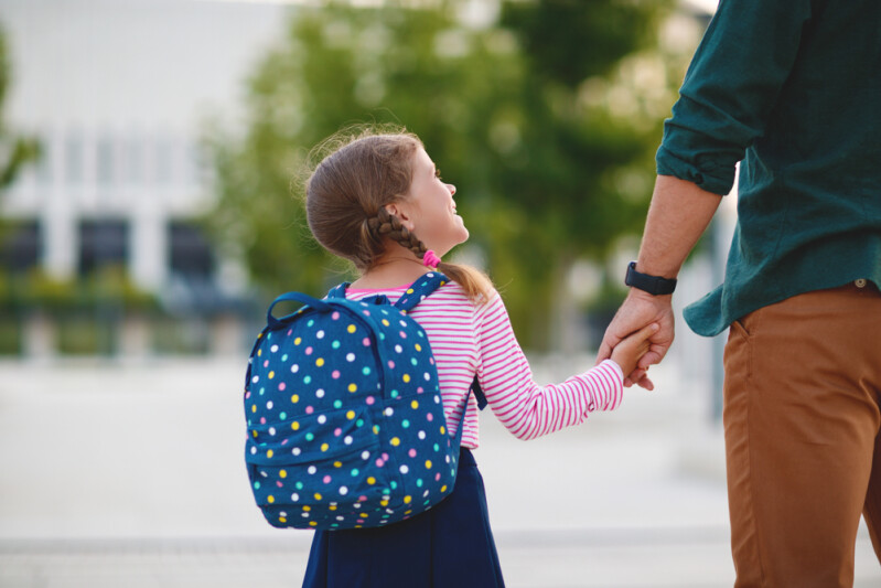 Что делать, если ваш ребенок не хочет ходить в школу: советы специалиста столичного семейного центра