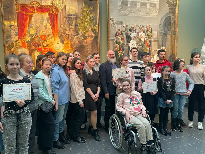В Москве прошел мастер-класс для юных художников с особенностями здоровья