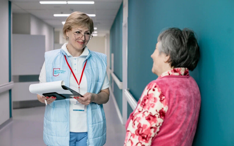 Социальные координаторы помогают пациентам московских больниц