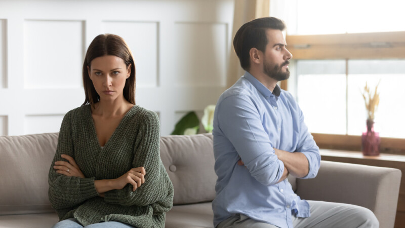 Как правильно решать семейные конфликты: советы психолога