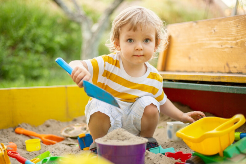 Возраст капризов и упрямства: как воспитывать трехлетку
