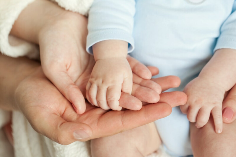 Специалисты семейных центров помогают сохранить гармонию в семье после рождения малыша