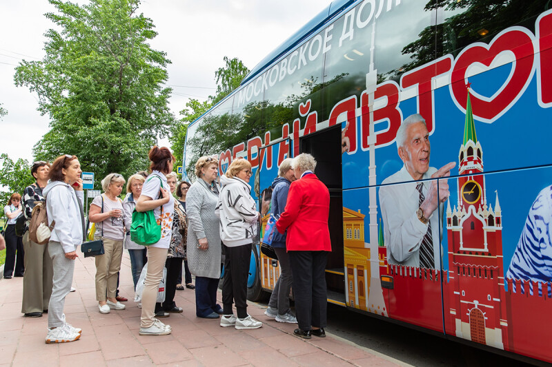 Какие экскурсионные маршруты посещают участники проекта «Московское долголетие»