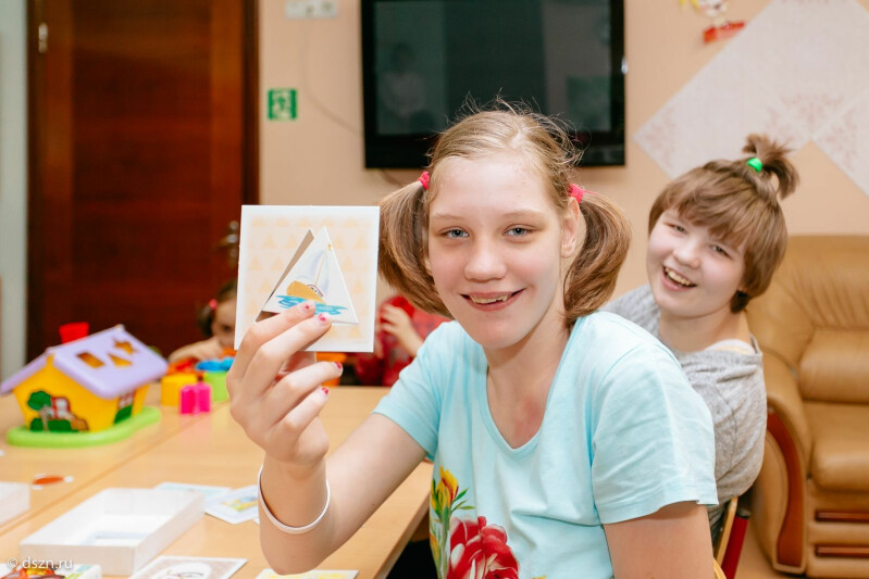 Как в Центре «Сколковский» помогают неговорящим детям общаться