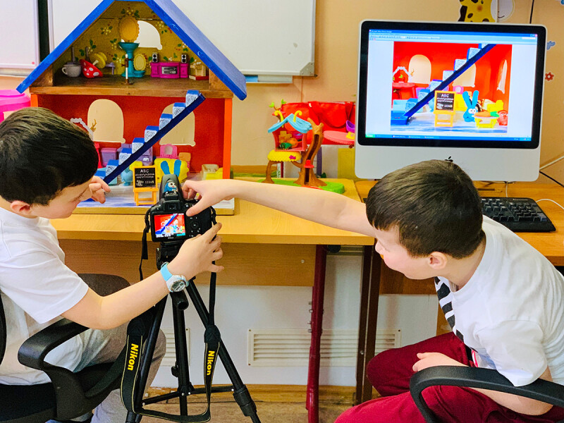 Как в Центре «Сколковский» детей с инвалидностью реабилитируют с помощью домашней мультипликации