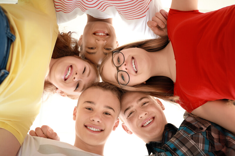 В семейном центре в рамках программы «Smile home» подростков учат быть увереннее в себе