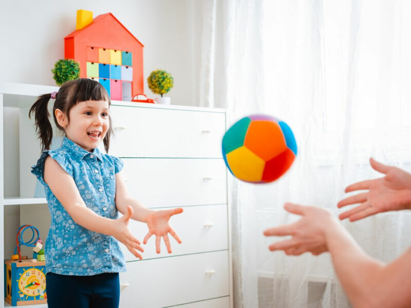 Развиваем память, внимание и творческое мышление: простые упражнения для детей с особенностями развития