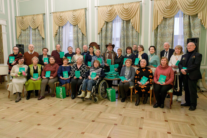 В столице прошла презентация книги от участников проекта «Московское долголетие»