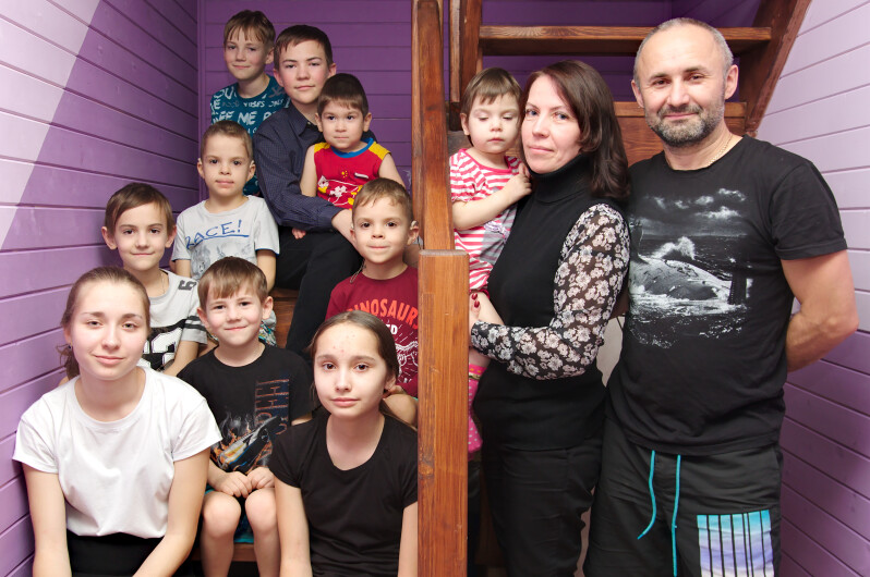 Любви хватит на всех: москвичка рассказала, как стала мамой 13 детей