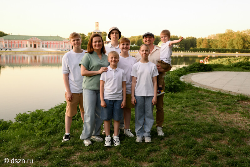 Семья в большом городе: как Москва поддерживает детей и родителей