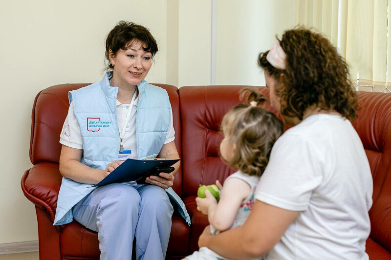 Анастасия Ракова сообщила, что социальные координаторы появились еще в четырех детских больницах Москвы