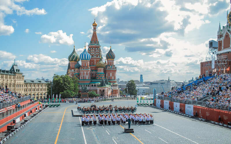 Гимн Москвы исполнили 872 участника проекта «Московское долголетие»