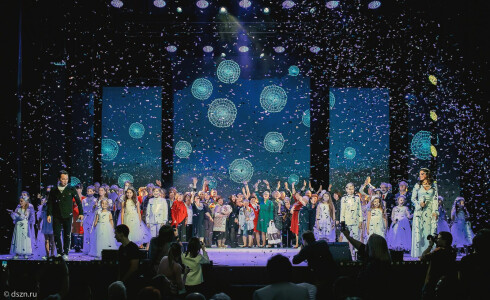 Победители Театрального фестиваля «Московского долголетия» «Серебряная астра» выступят на Ночи в театре-2020 в Манеже