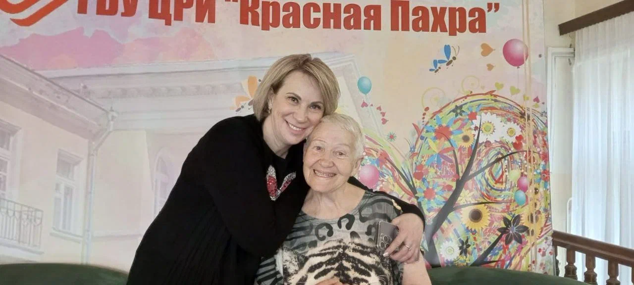 Москвичи старшего возраста получают помощь в столичных реабилитационных центрах