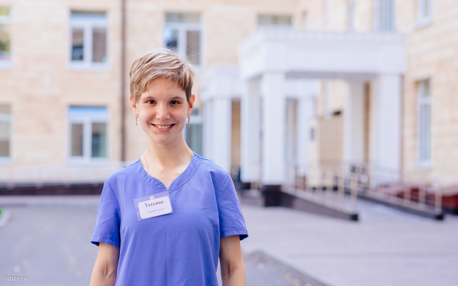 Финалистка проекта Татьяна Белякова работает администратором в Доме сестринского ухода «Люблино».