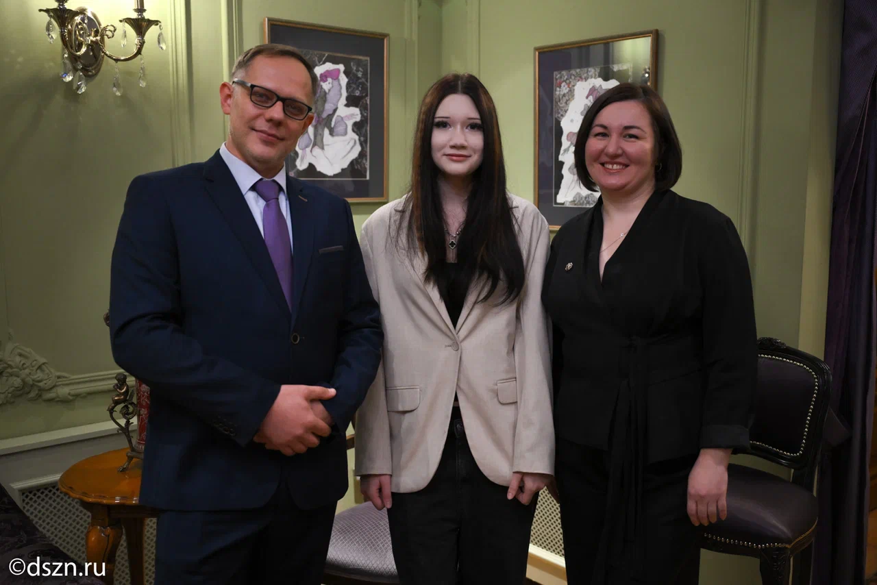 Проект «Давай ДруЖИТЬ» познакомил с закулисьем музтеатра