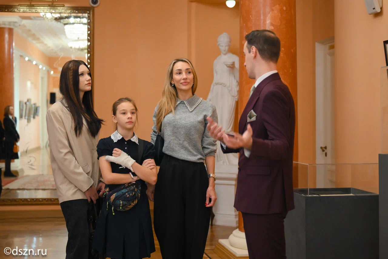 Проект «Давай ДруЖИТЬ» познакомил с закулисьем музтеатра